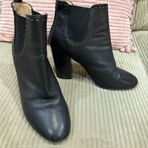 Saks Fifth Avenue Black Leather Ankle Boots Booties Ladies - 9